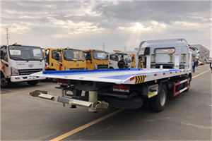 金城江区汽车救援补胎